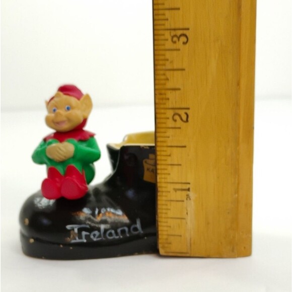 Vintage Elf Knee Hugging Leprechaun On Chalkware Boot Ireland 1975 - Picture 8 of 16